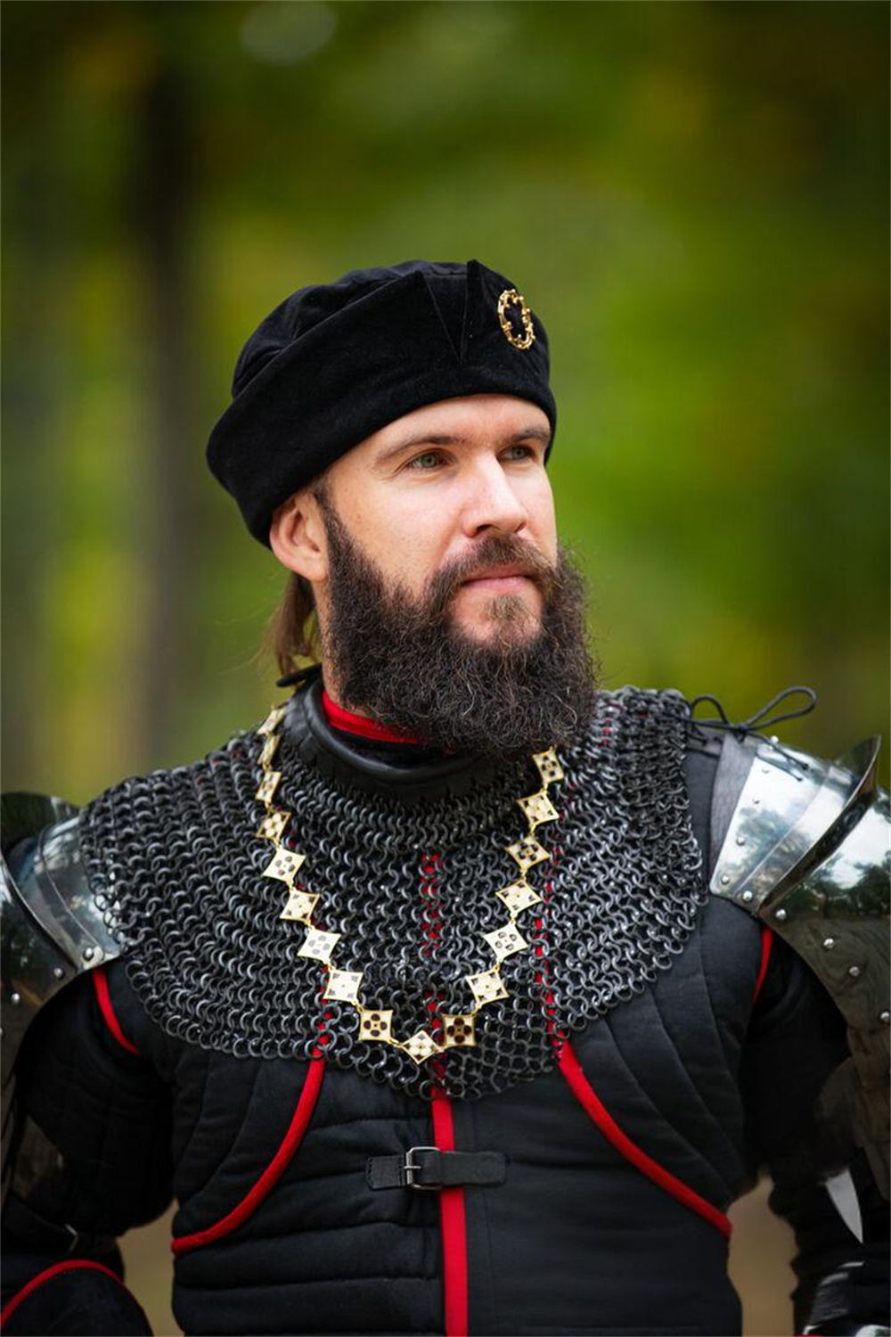 Snapback Hat Flat - Mittelalterliche Tudor-Flachmütze aus Samt, Renaissance, edles